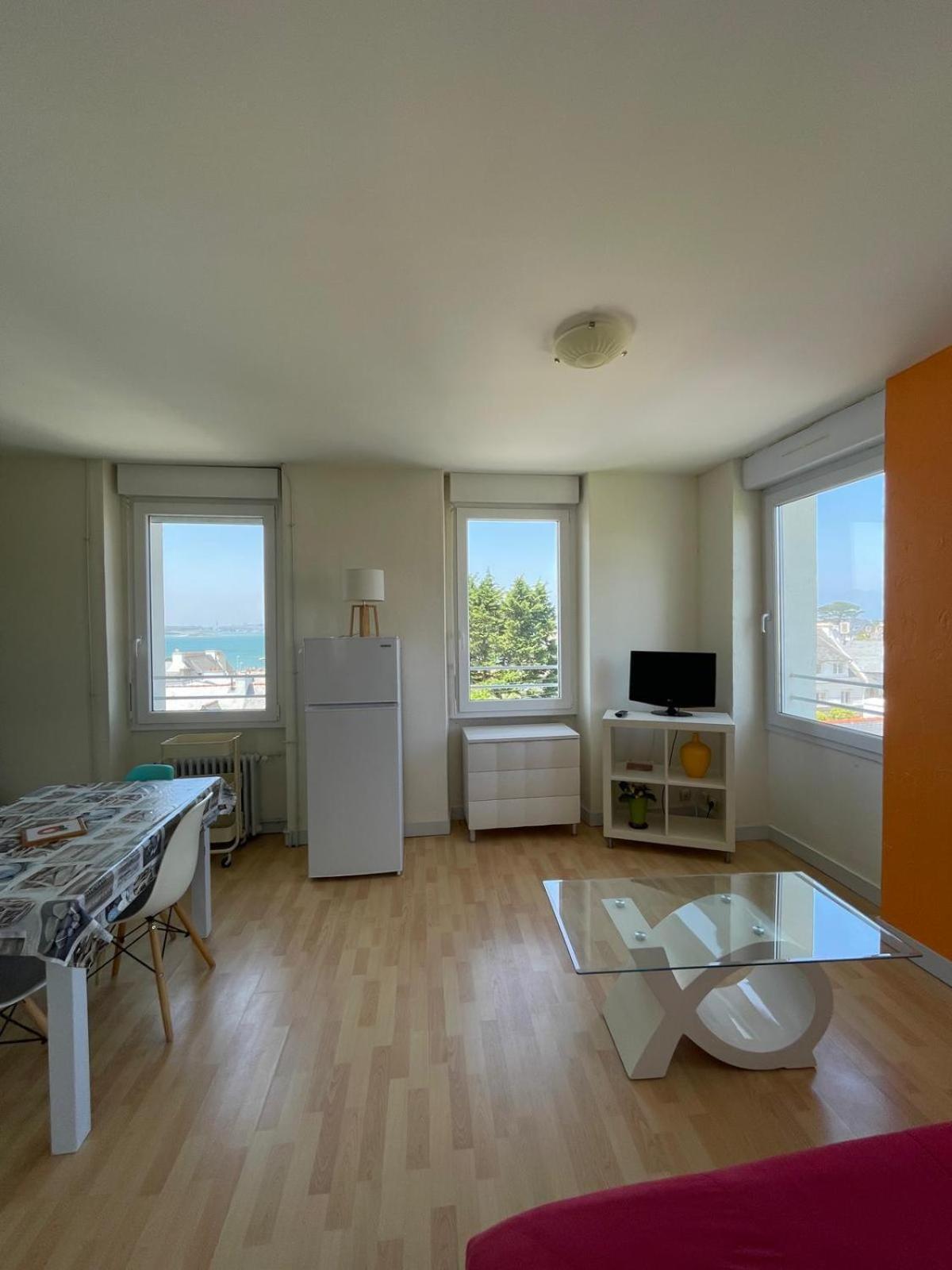 Residence Des Bains Карантек Номер фото